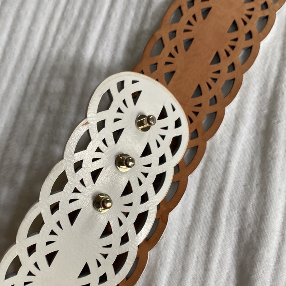 White Button-Style Belt - Picture 3 of 5